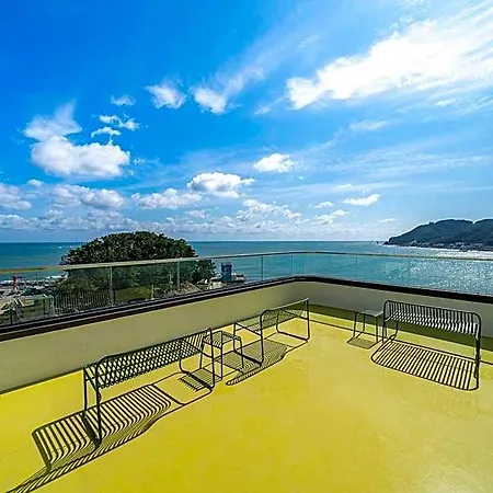 Busan Songjeong Brooks Hotel